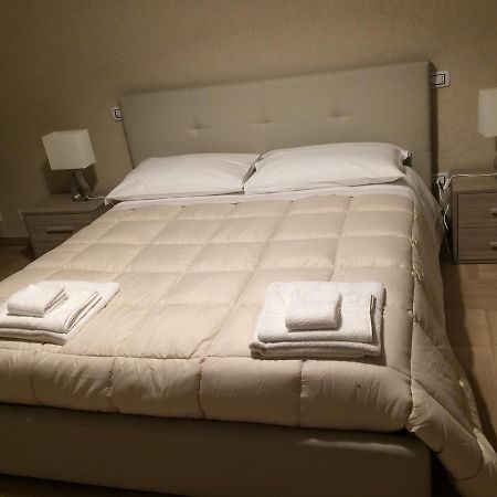 Bed and Breakfast Casa Grace 2 Bari Exterior foto